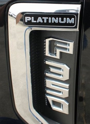 2022 Ford Super Duty F-350 DRW Platinum